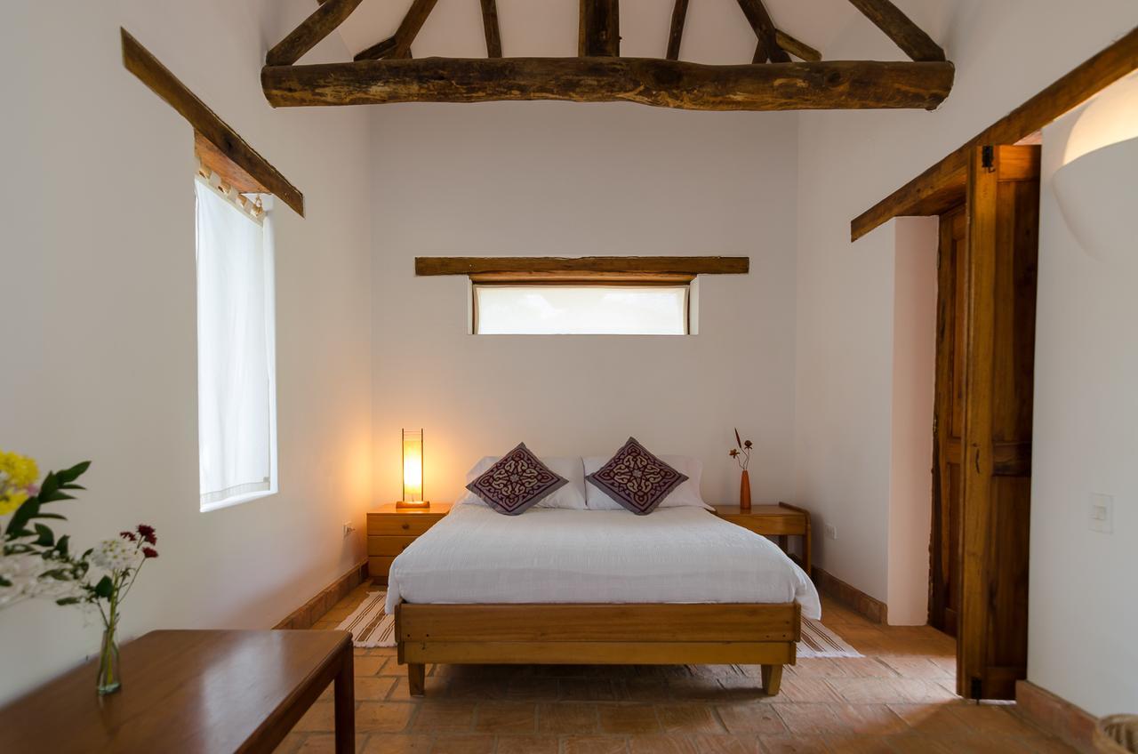 Hostal Casa Del Arte Robles Luaran gambar